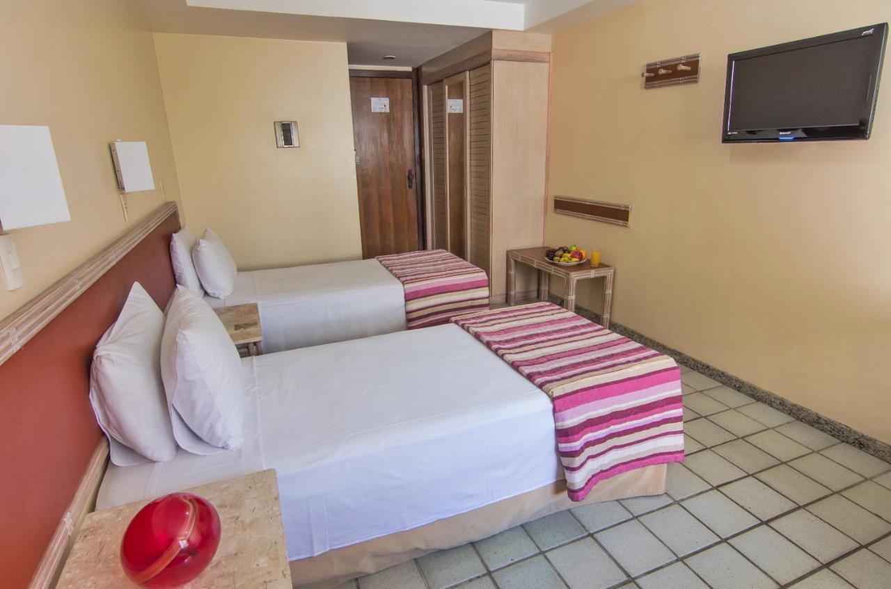 Hotel Golden Park Salvador By Nacional Inn Exterior photo